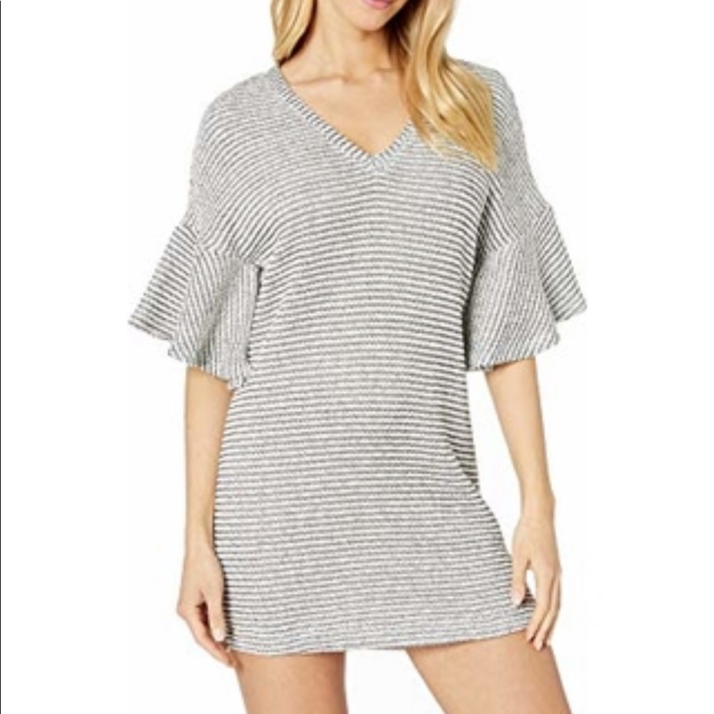 BCBGeneratiin Gardenia Ruffle Sleeve Dress